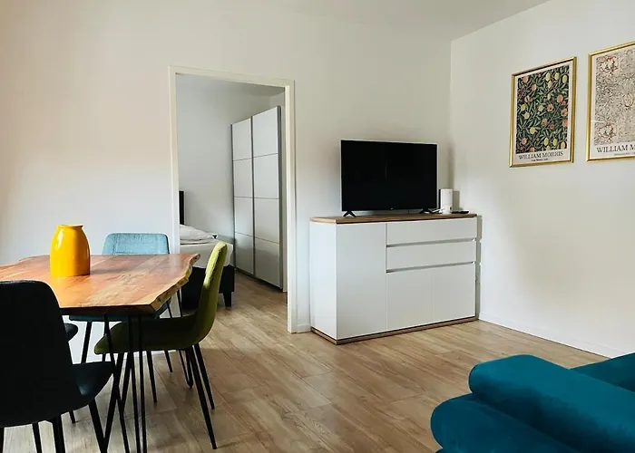 Neue Im Zentrum Von Fuer 2-4 Personen *