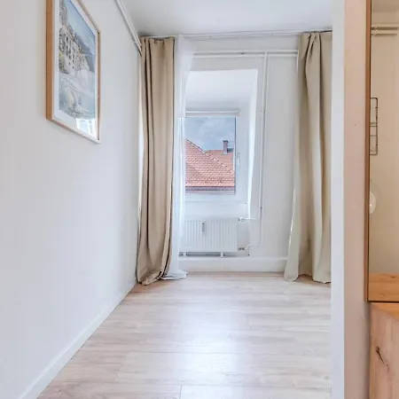 Noor - Very - Free Parking Apartman